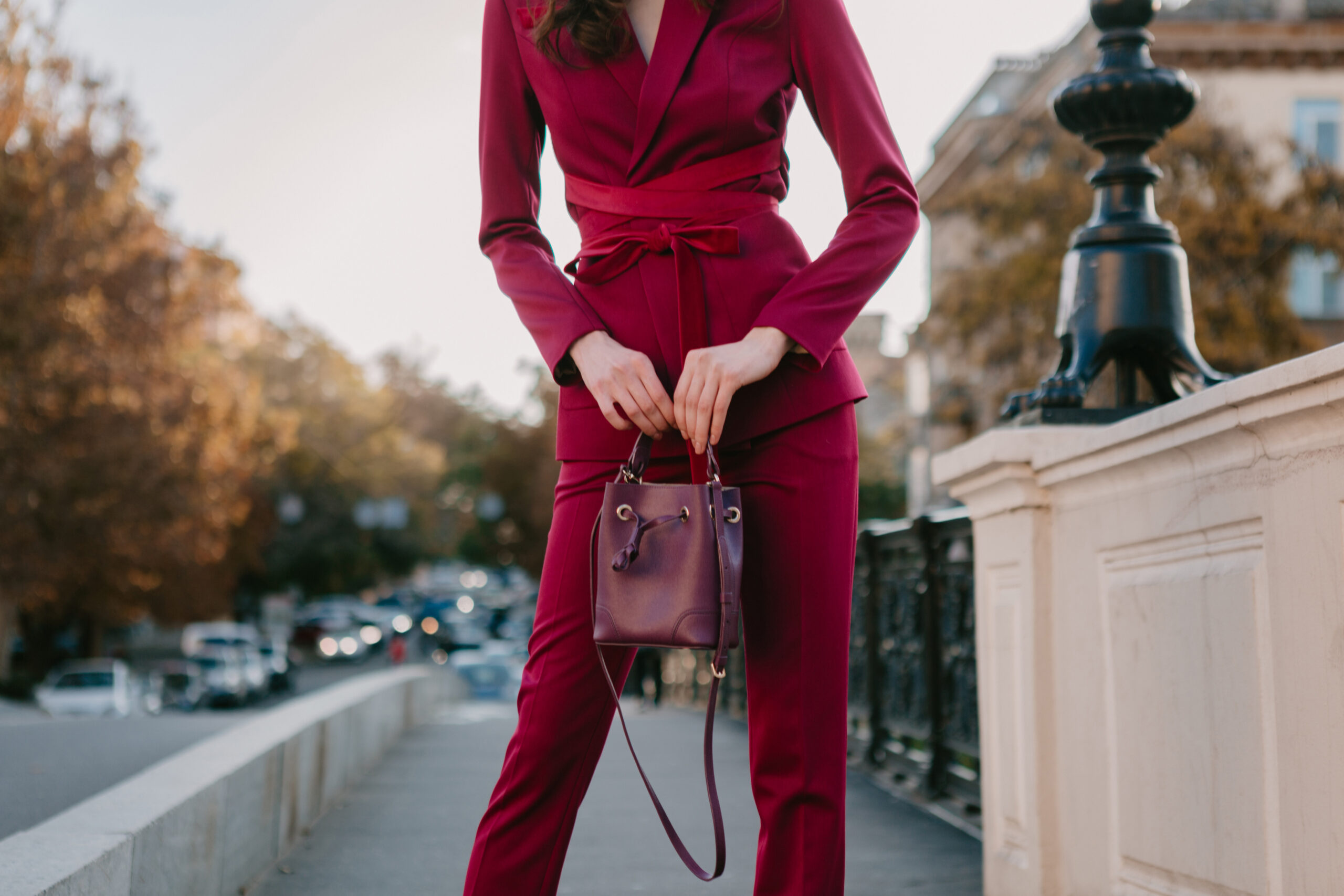 The Ultimate Guide to the Buxton Thalia Burgundy Crossbody Purse NWT: Style, Functionality, and Elegance